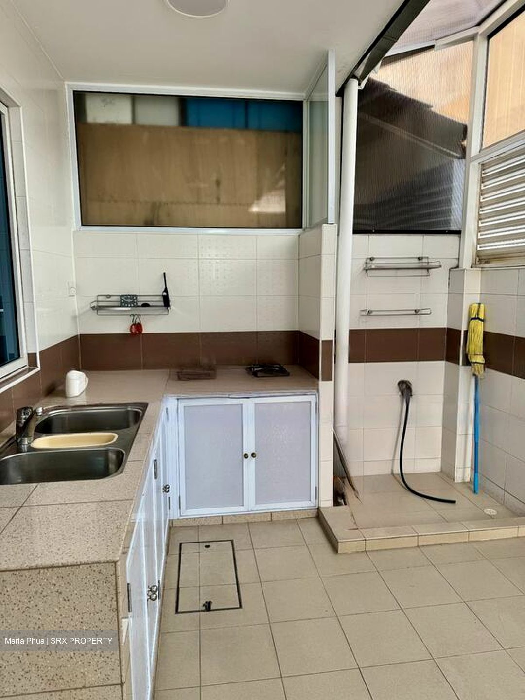 Telok Kurau Road (D15), Terrace #588569771